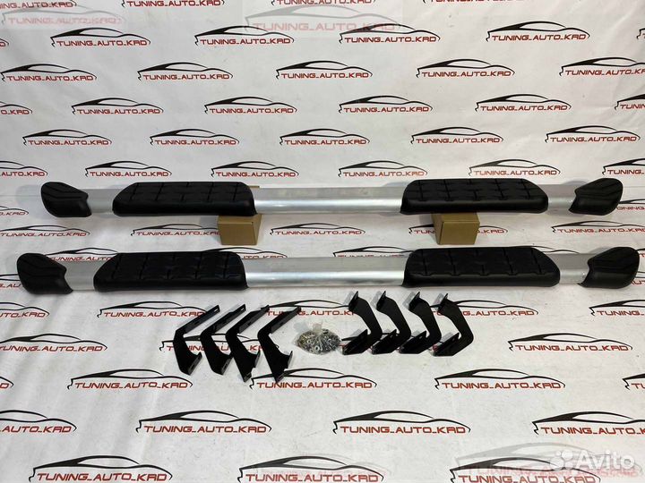 Подножки Toyota Tundra R7903