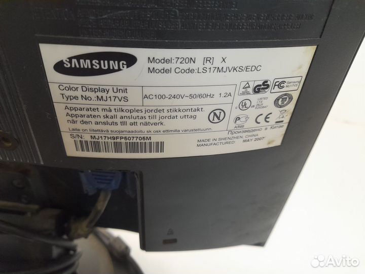 Монитор Samsung ЖК