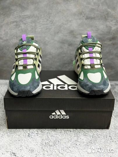 Кроссовки Adidas ZX1000