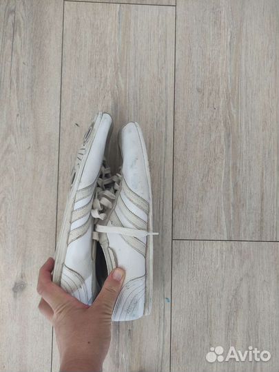 Футбольные бутсы adidas 44,5