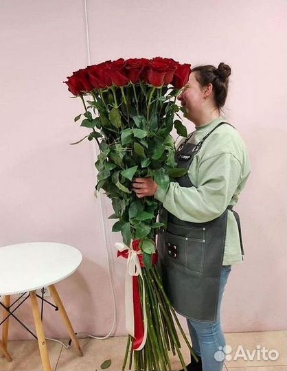 Высокие метровые розы