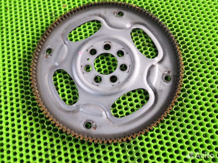 Маховик коленвала 4B12. Митсубиси Оутлендер XL