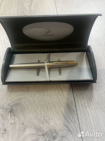 Перьевая ручка parker