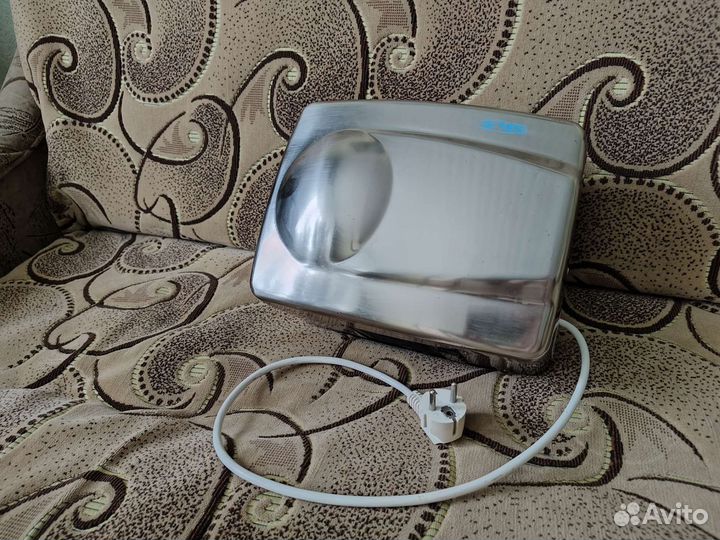 Сушилка для рук G-TEQ 8828MC