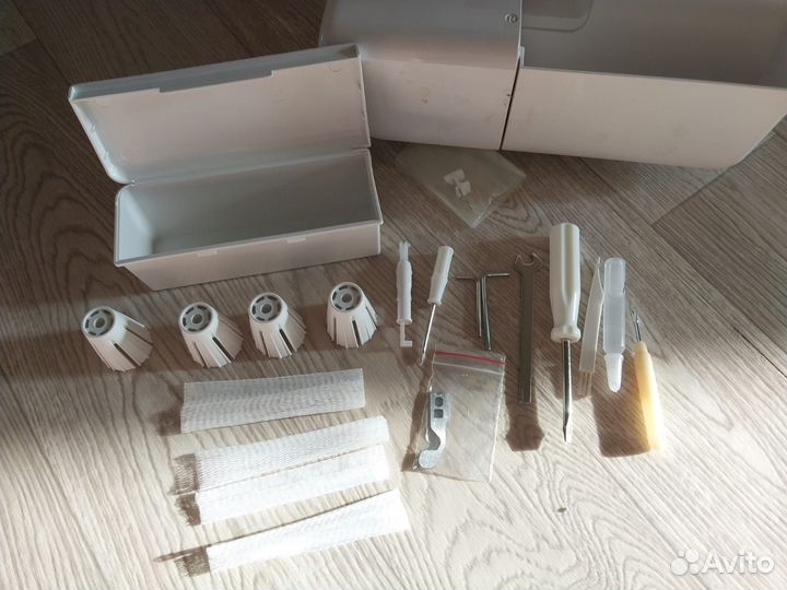 Оверлок janome 9880