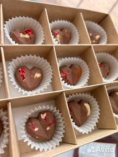 Клубника в шоколаде,конфеты ручной работы