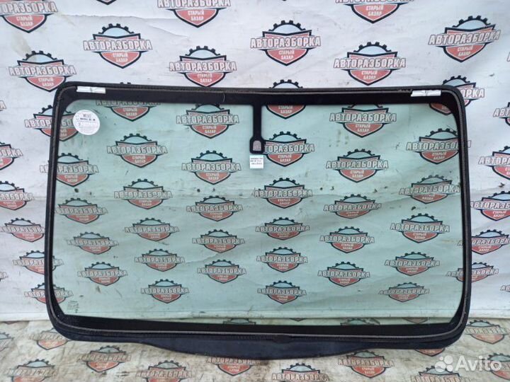 Стекло лобовое Nissan March K13 HR12DE 2011