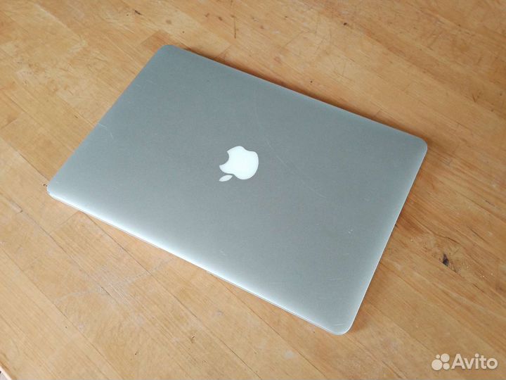 Apple MacBook air 13 2011 год