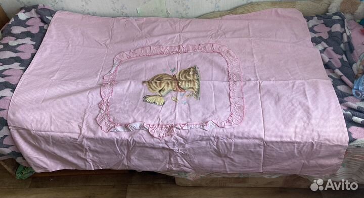 Бортики и пододеяльник в детскую кроватку и