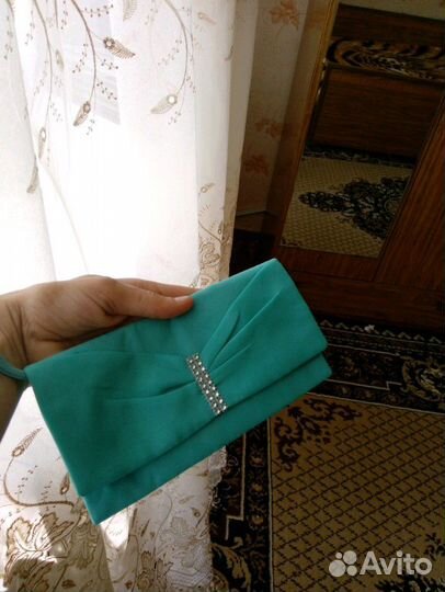 Платье вечернее