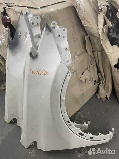 Крыло toyota rav 4