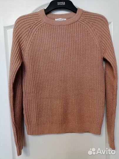 Свитер женский