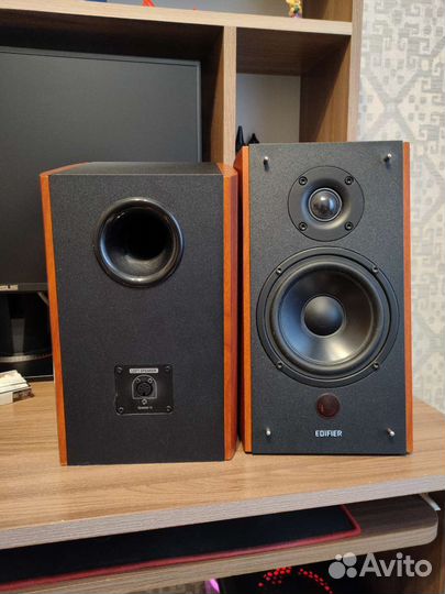 Edifier R1900TV 120 Ватт