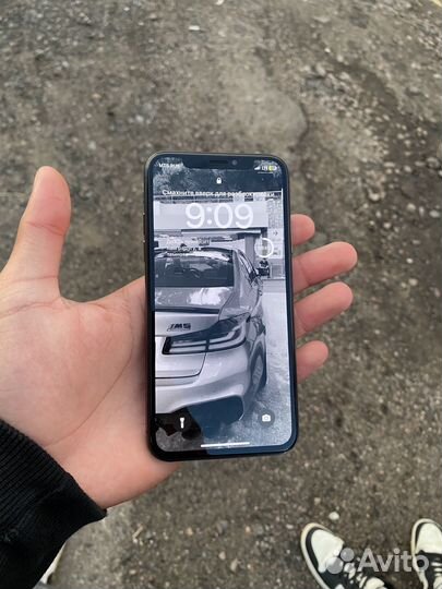 iPhone X, 64 ГБ