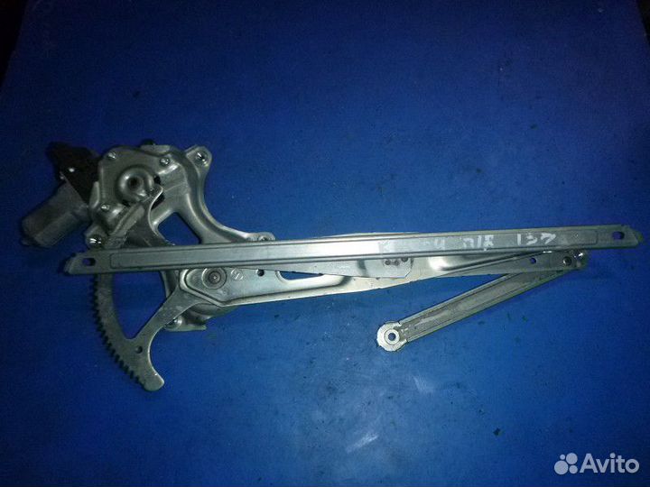 Стеклоподъемник электрический передний правый toyo