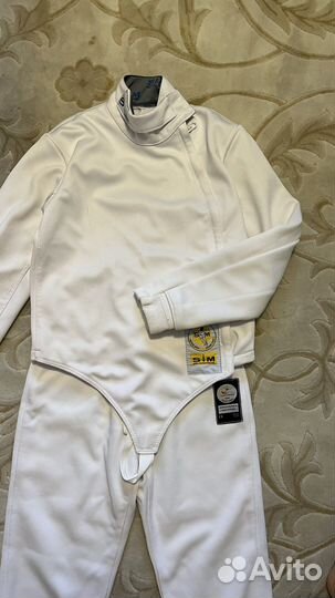 Костюм для фехтования