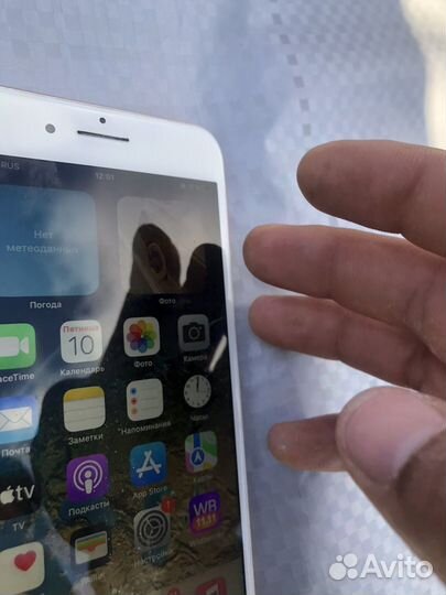 iPhone 8 Plus, 64 ГБ