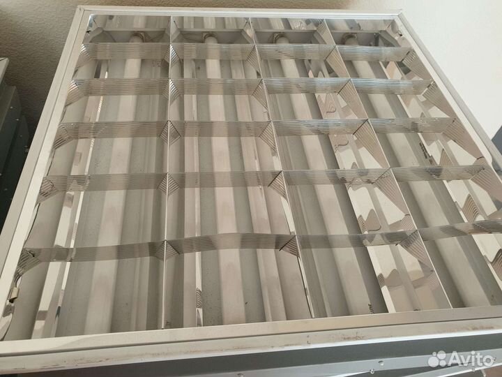 Светильник потолочный подвесной под армстронг