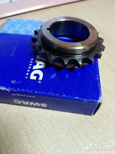 Звездочка коленвала Mercedes 615-617