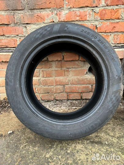 Kumho Ecsta PS31 245/50 R18 100W
