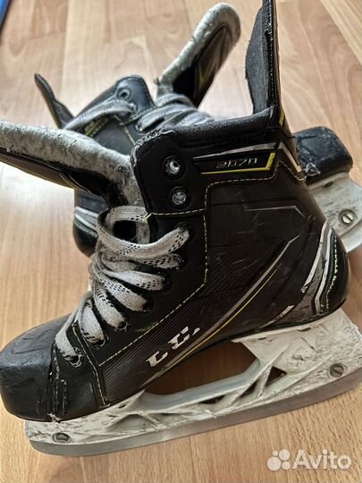 Коньки хоккейные ссм