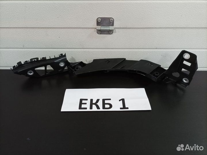 Кронштейн фары левой Volkswagen Polo 5 2010