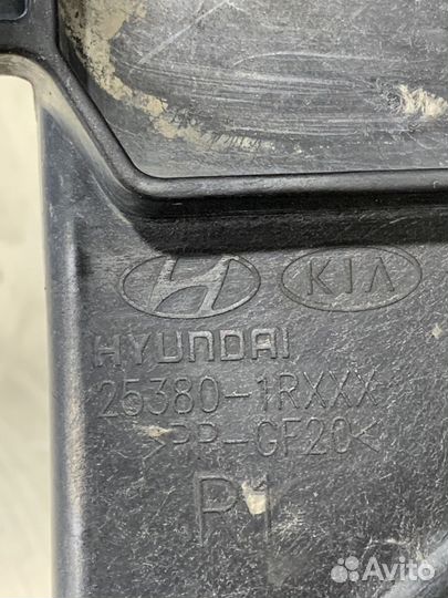 Вентилятор радиатора охлаждения двигателя диффузор