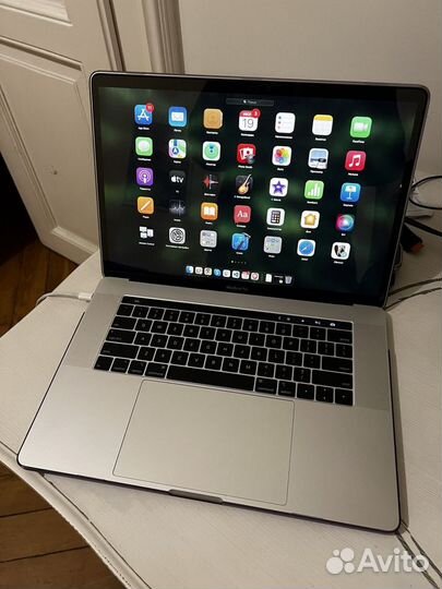 Apple MacBook Pro 15 Retina Silver