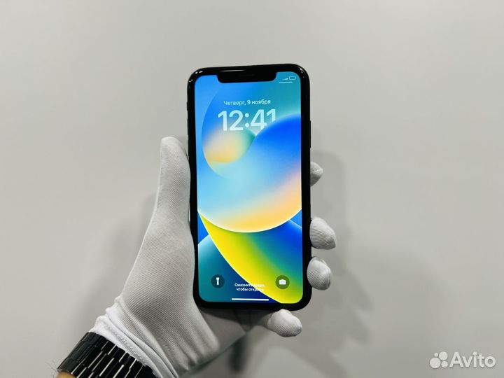 iPhone Xr, 64 ГБ