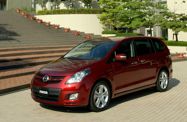 Mazda MPV III (2006—2016) Минивэн