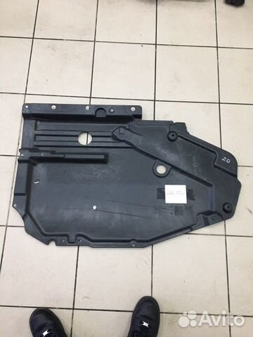 Защита топливного бака правая BMW X6 E71/X5 E70