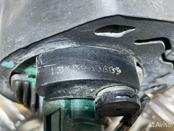 Водяная помпа Nissan Leaf AZE0 EM57