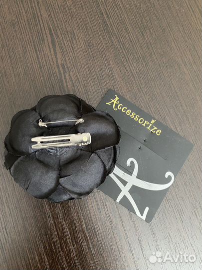 Аксессуары в ассортименте