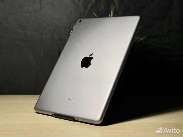 iPad 6 128 Гб Wi-Fi