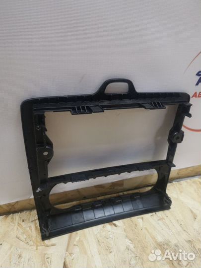 Рамка магнитолы Ford Focus 2 универсал 1.6 hwda