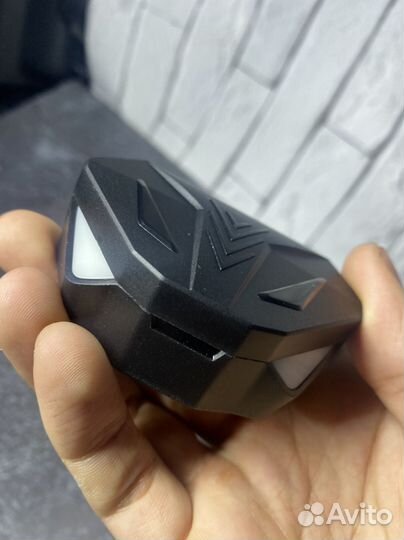 Игровые наушники