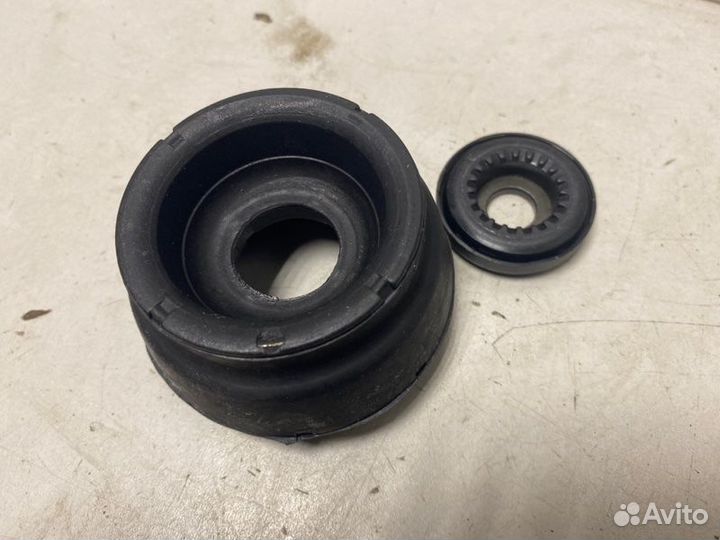 Опора амортизатора переднего Volkswagen Golf 4