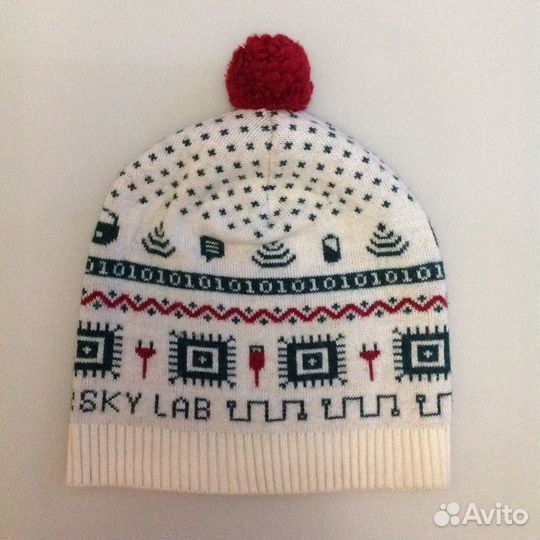 Детская шапка с логотипом Kaspersky lab б/у 48