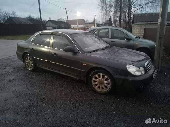 Hyundai Sonata 2.0 МТ, 2007, битый, 300 000 км