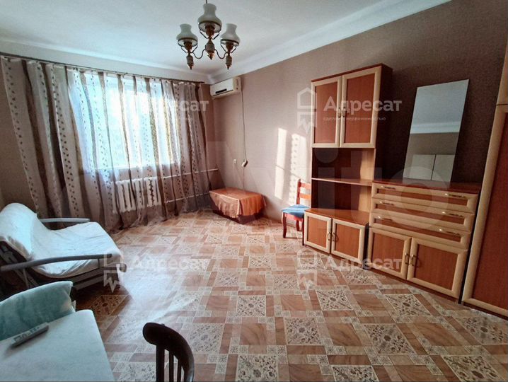 Комната 19 м² в 8-к., 5/5 эт.