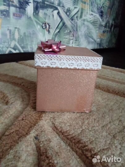 Коробка для подарков
