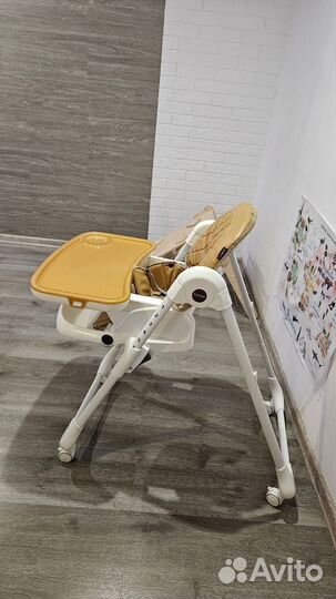 Детский стульчик для кормления