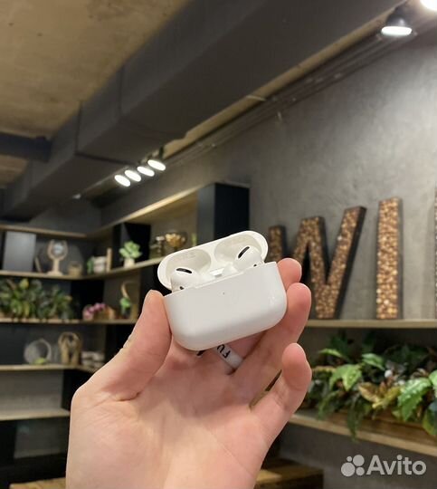 Наушники Apple Airpods PRO