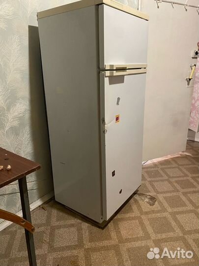 Холодильник