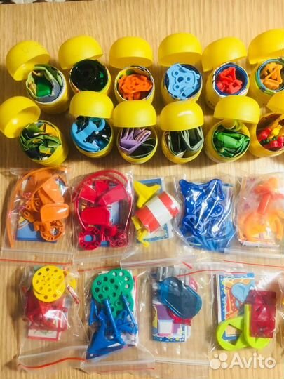 Киндер-сюрприз, лот сборки DC, 28 штук