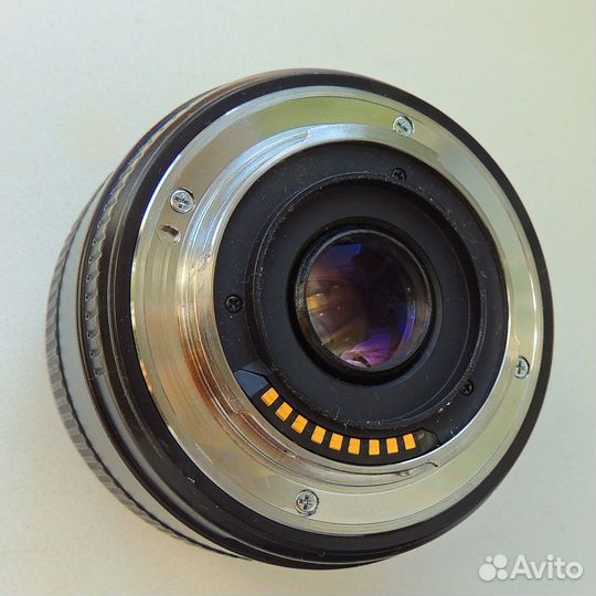 Olympus Zuiko Digital 35 mm 1:3,5 (Знаменитый)