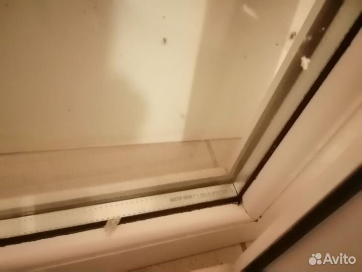 Б/у пластиковое окно