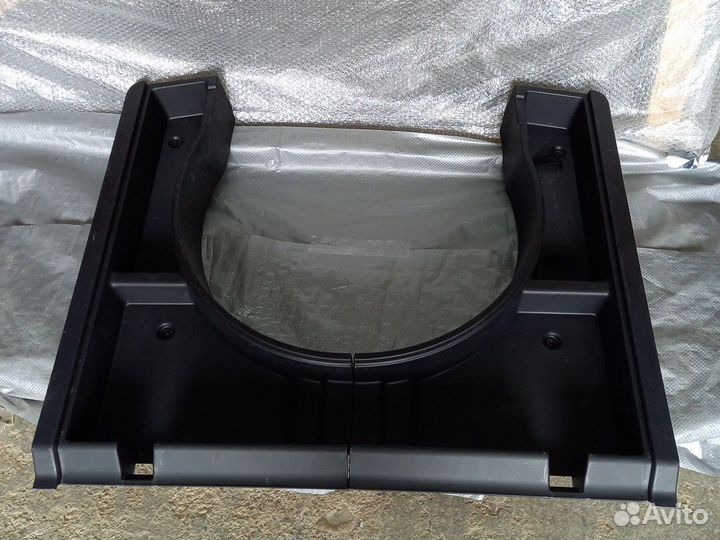 Пластик багажника Chevrolet Cruze хэтчбек