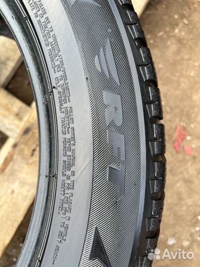 Bridgestone Blizzak LM-25 4x4 255/50 R19 107V