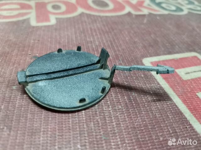 Заглушка буксировочного крюка передний LADA Priora